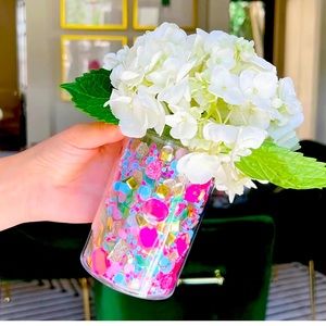 💓💐Confetti Cup Perfect for Valentines Flowers